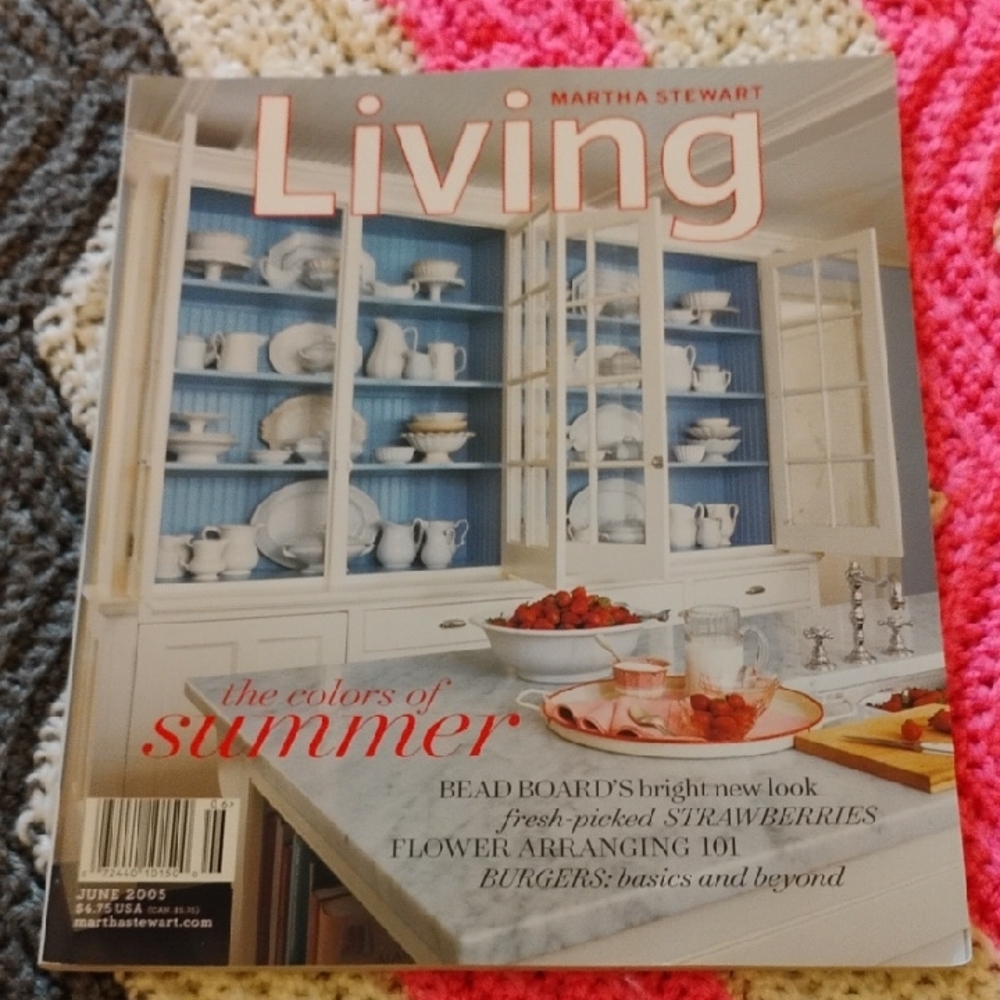 Martha Stewart Living Magazine - The Colors of Summer June 2005